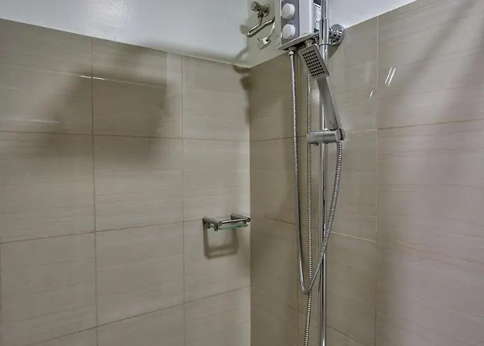 Apartment Cozy Near Mall Of With Wifi And Netflix *